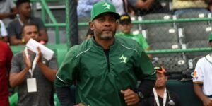 Fernando Tatis vuelve a asumir el mando de las Estrellas Orientales