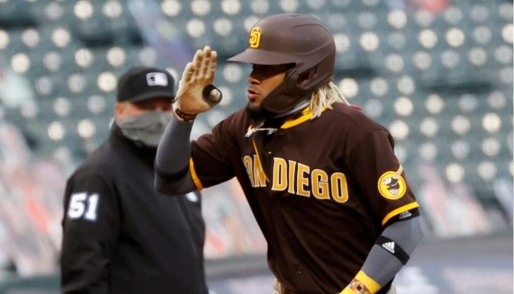 Tatis Jr. sigue con bate encendido y se apunta otro par de cuadrangulares