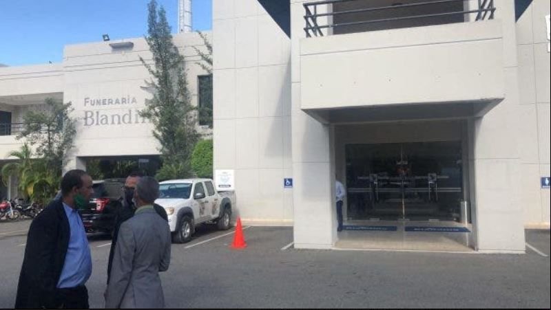 Decenas han asistido a velorio pareja cristiana «acribillada» por una patrulla