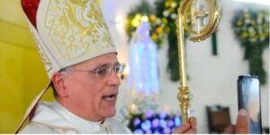 Obispo de Nicaragua señala a “poderes tiránicos” de destruir el país