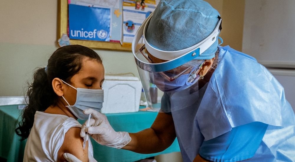 Unicef alerta sobre la reducción de vacunas a niños en Dominicana