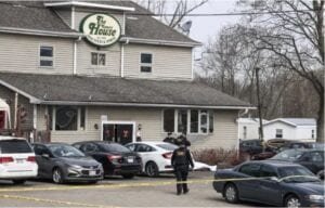 Tres muertos y dos heridos por disparos en un bar de Wisconsin