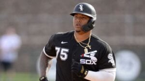 Con bate de Yermín Mercedes, White Sox le barre la doble cartelera a Detroit