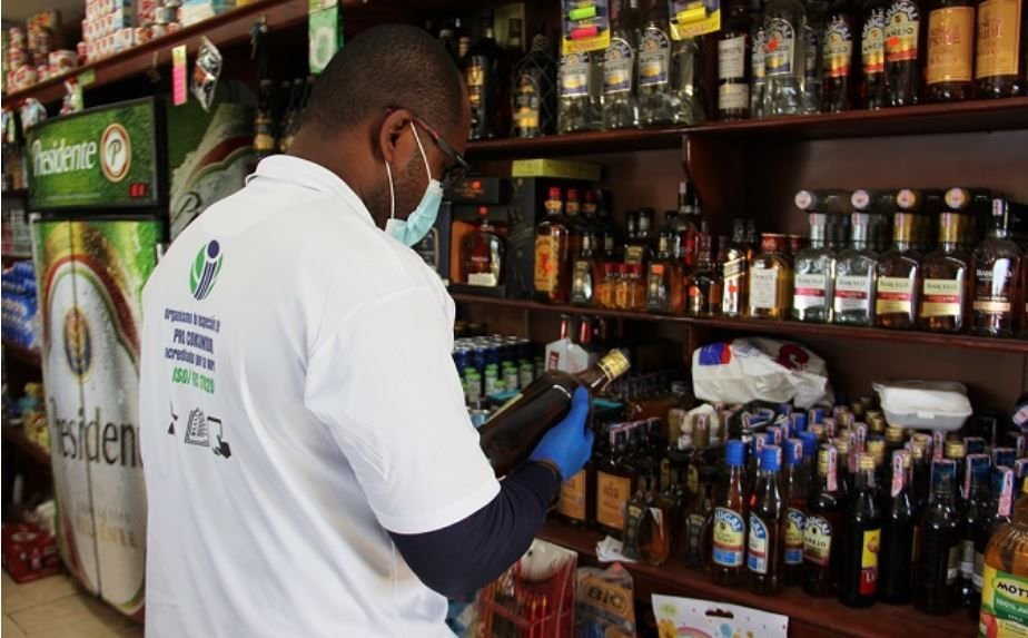 Pro Consumidor inicia operativo contra la venta de productos falsificados