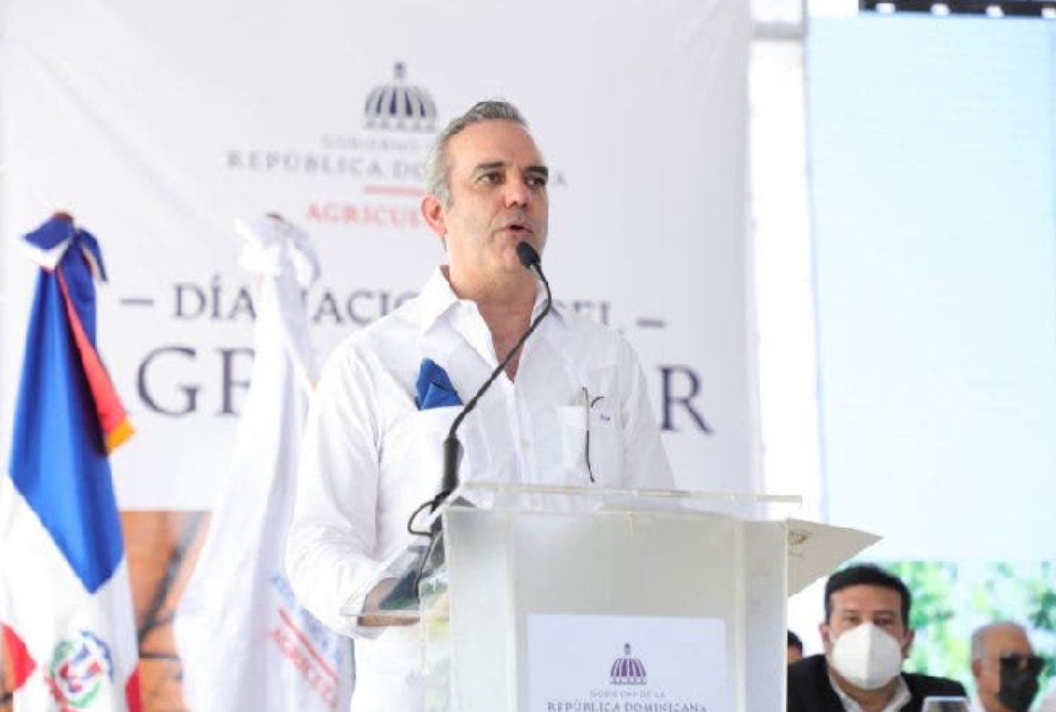 Abinader: «El campo está sembrado y la alimentación del pueblo garantizada»