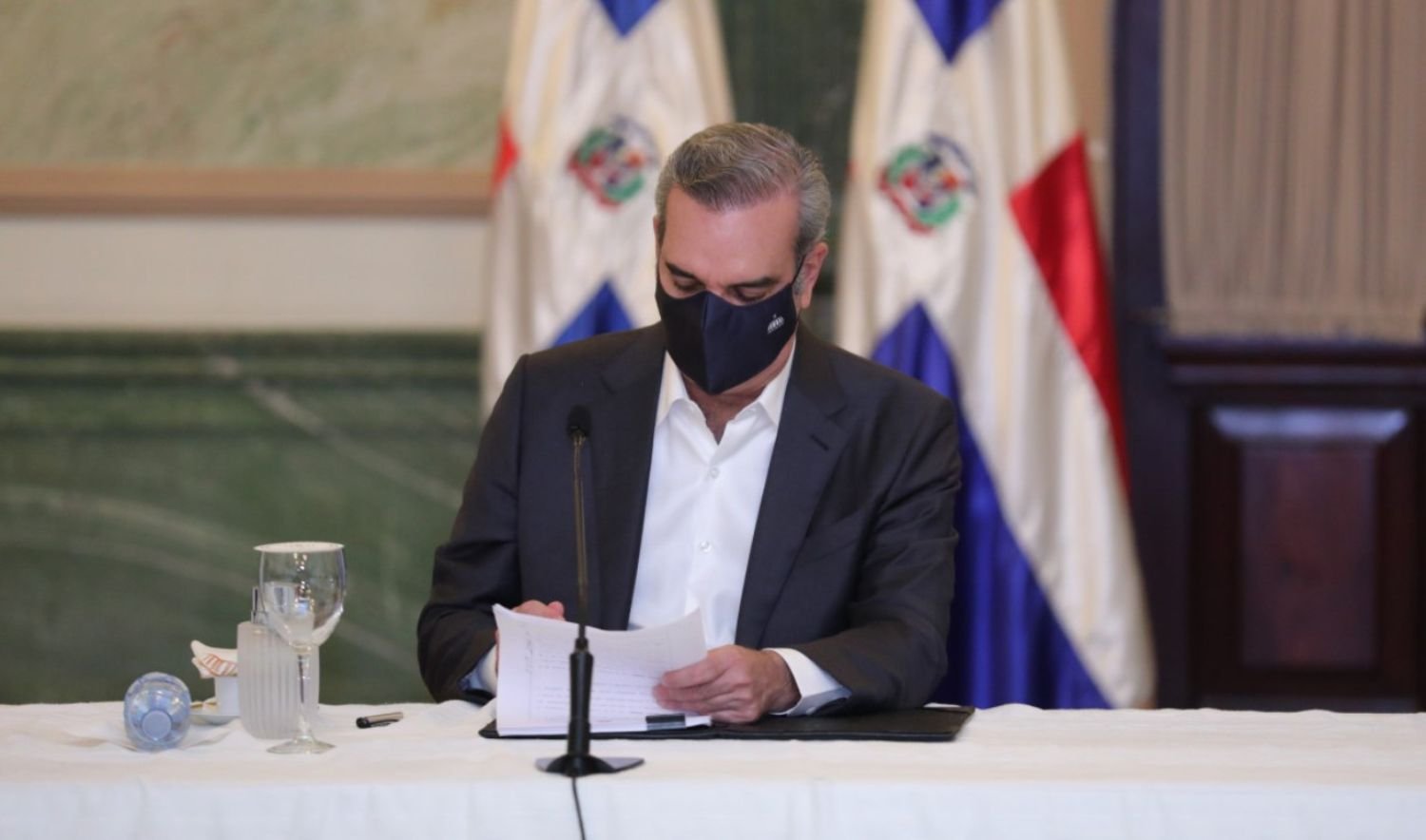 Luis Abinader decreta de alto interés nacional la reforma y modernización del sector salud