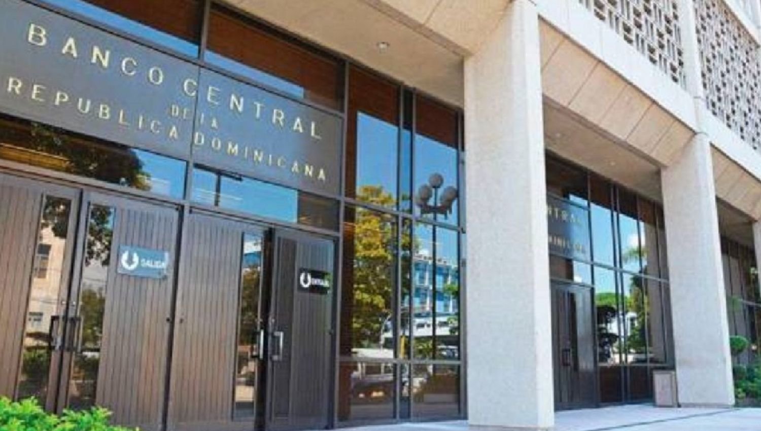 Crédito privado en moneda nacional subió a RD$91 mil millones, según BC