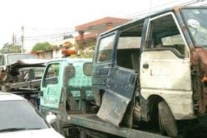 La DIGESETT retira de calles y aceras chatarras obstáculizaban libre tránsito