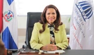 Empleados Gobierno PLD y 271 comercios distrajeron RD$294 millones de “Quédate en Casa”