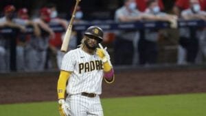 Fernando Tatis jonronea en la victoria de los Padres