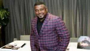 Luis Miguel estrena disco “No me olvides”