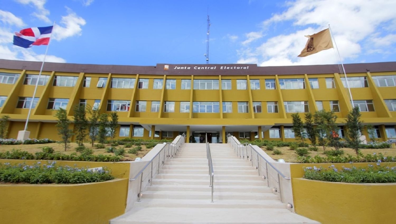 La JCE consultará a partidos antes de realizar designaciones claves