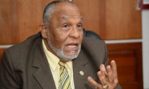 Diputado pide ayuda para conseguir una cama para hermana que tiene Covid