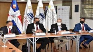 Ministro de Economía considera solo el diálogo resolvería problema eléctrico