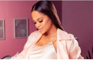 Natti Natasha en concierto virtual por el Día de las Madres