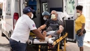 Casos covid casi se duplican en RD; detectan otros 1,702 y tres muertes