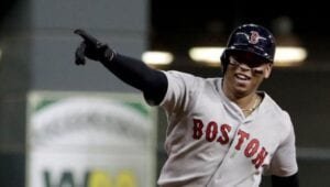 Rafael Devers conecta cuadrangular y empuja 3 para impulsar victoria Boston