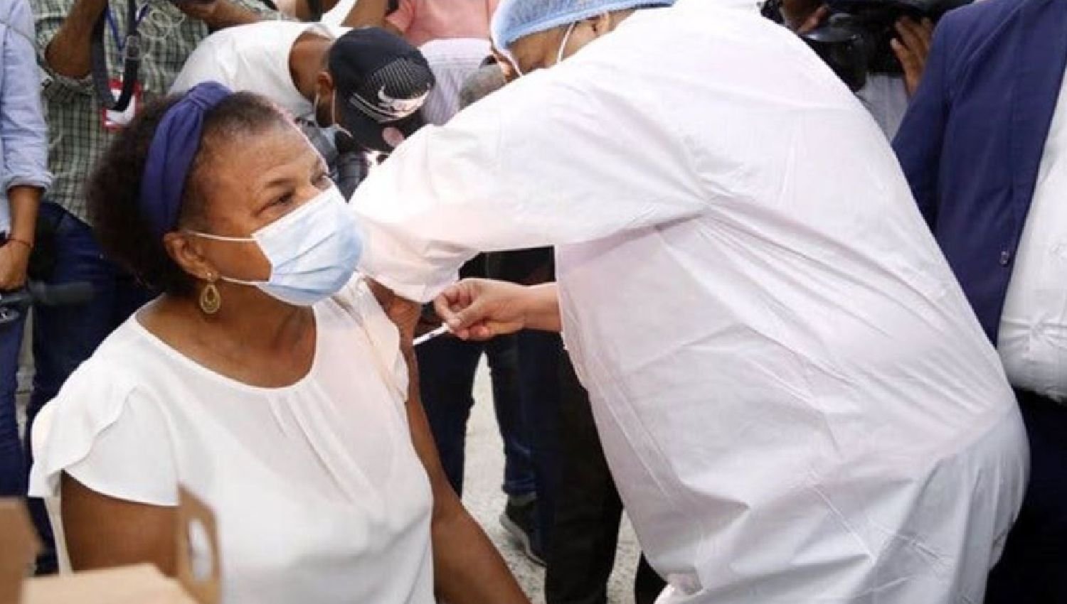 Salud Pública reporta 822 nuevos contagios Covid-19 y seis muertes 2 Salud Pública reporta 822 nuevos contagios Covid-19 y seis muertes