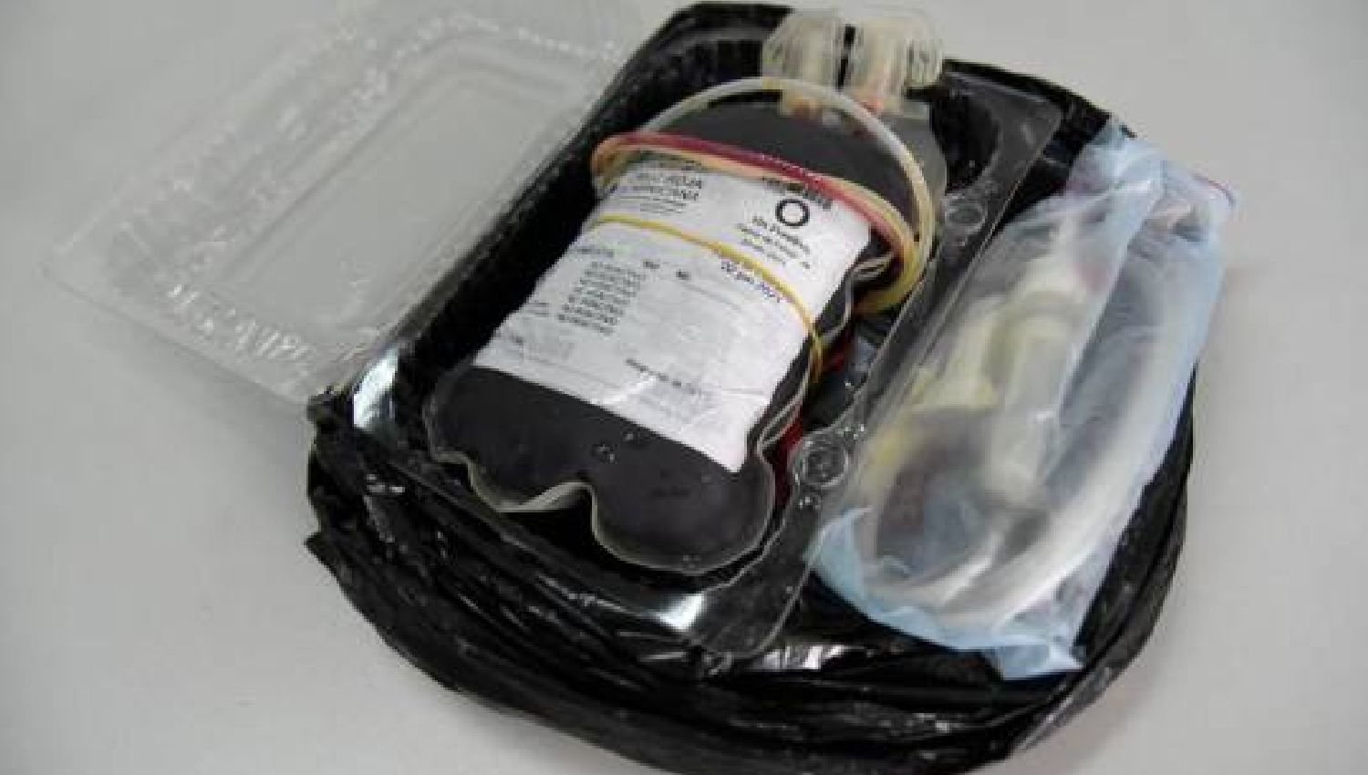 Increíble! Ya venden sangre hasta en un colmado 2 Increíble! Ya venden sangre hasta en un colmado