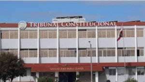 TC decide que padres pueden decidir orden de los apellidos de sus hijos