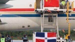 Llegó a RD otro millón de vacunas contra COVID procedentes de China
