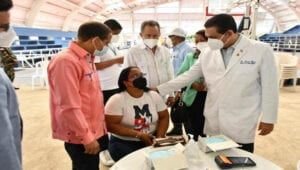 RD vacunará con Pfizer a menores desde los 12 años