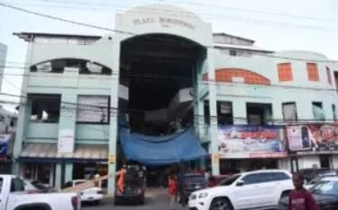 plaza de los buhoneros El “arrabal de la Duarte” ante otro intento de reorganización por ADN