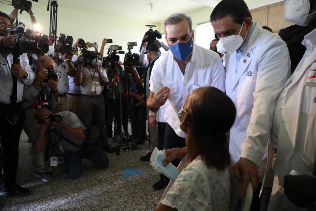 ABINADER A15 Presidente Abinader: Que no quede nadie sin vacunarse