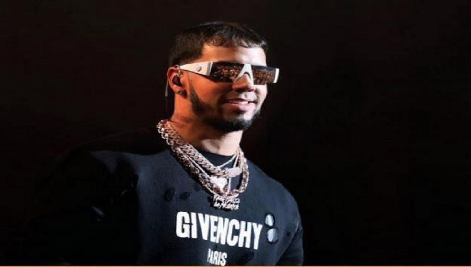Anuel AA dice hará cosas grandes como propietario de equipo baloncesto 2 Anuel AA dice hará cosas grandes como propietario de equipo baloncesto