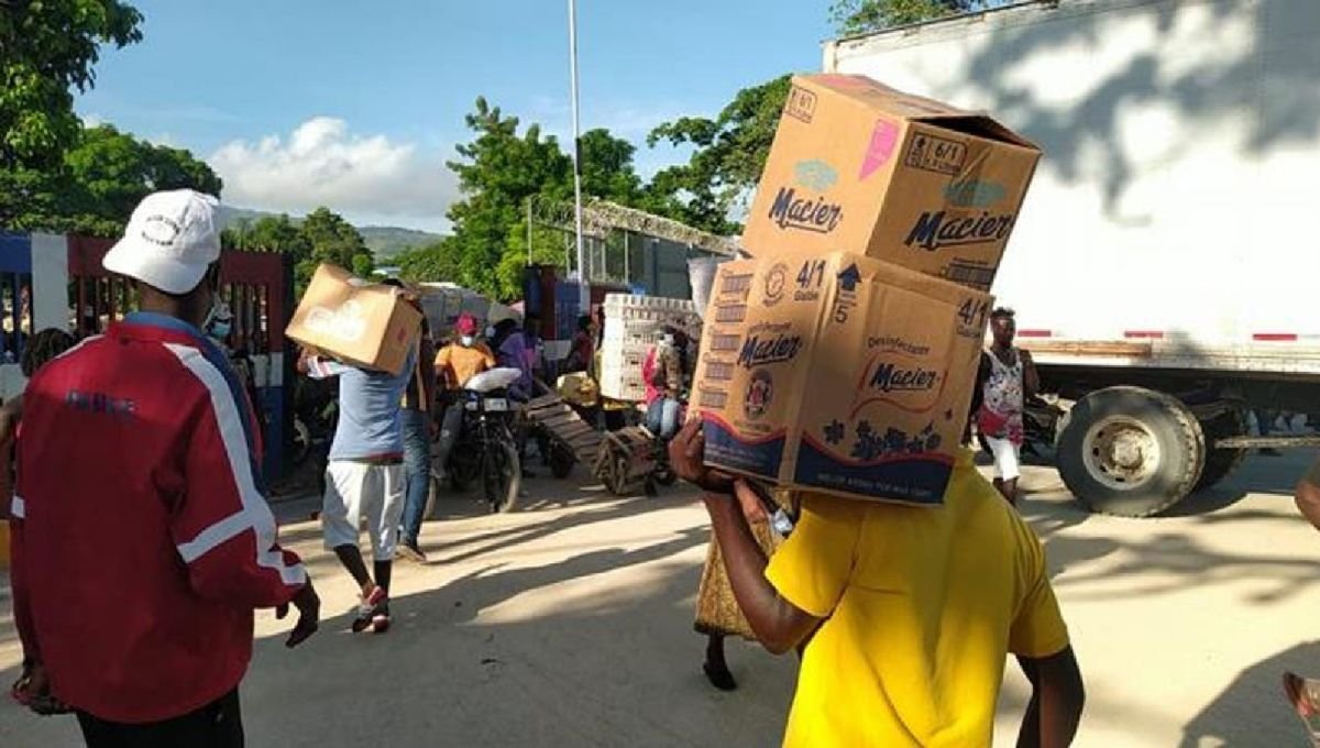 Haitianos y dominicanos reactivan intercambio comercial en Elías Piña