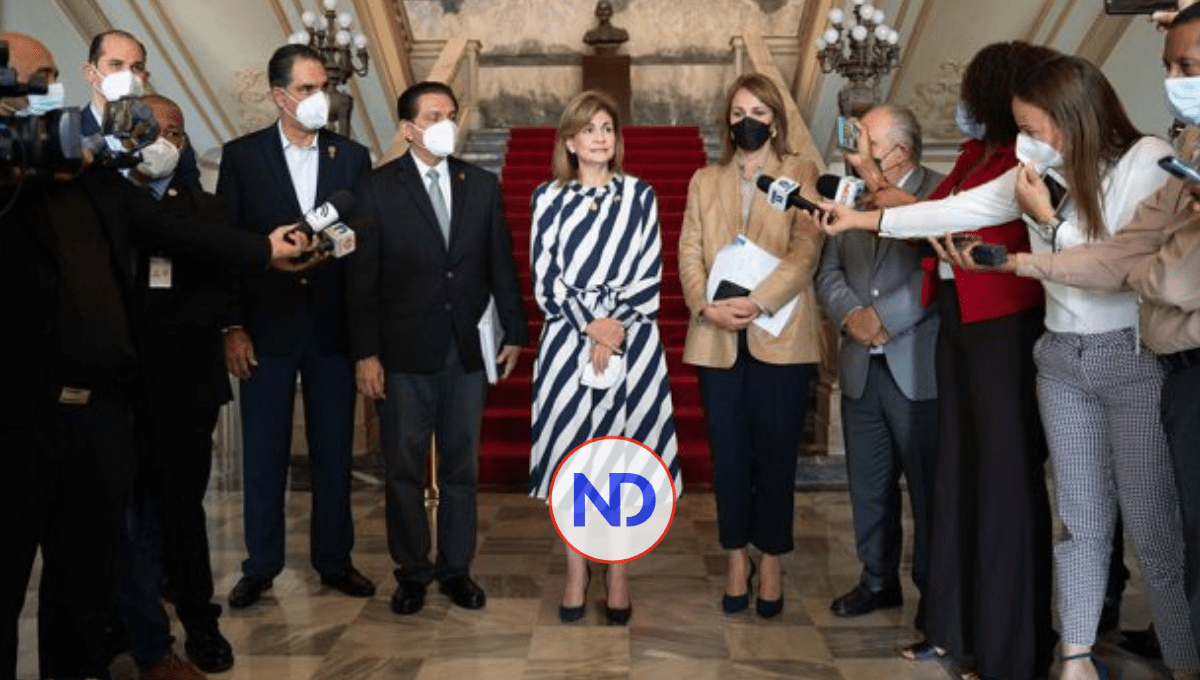 Poca información sobre tercera dosis coloca al Gobierno en una encrucijada