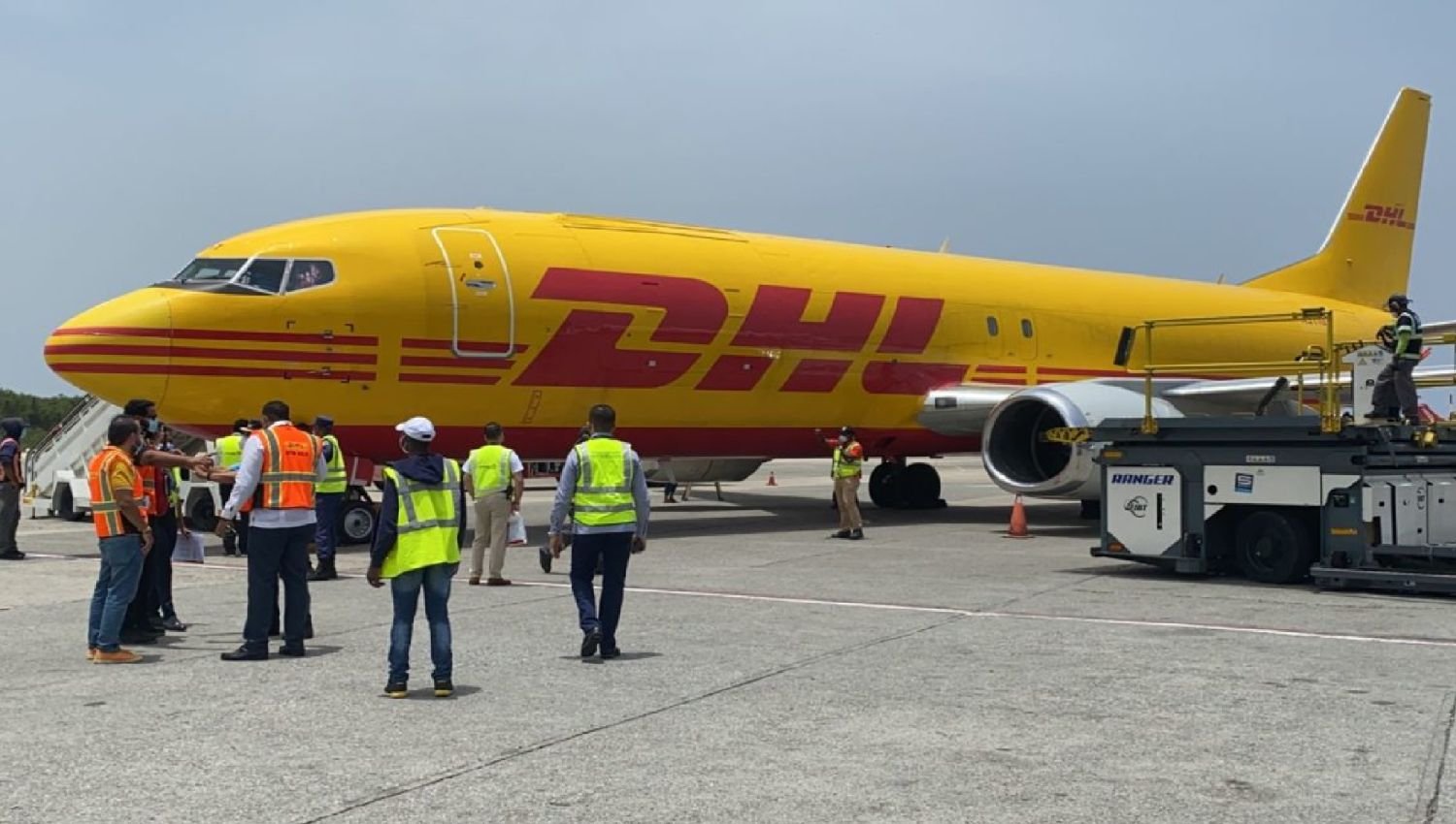 RD recibe el primer cargamento de vacunas Pfizer 2 RD recibe el primer cargamento de vacunas Pfizer