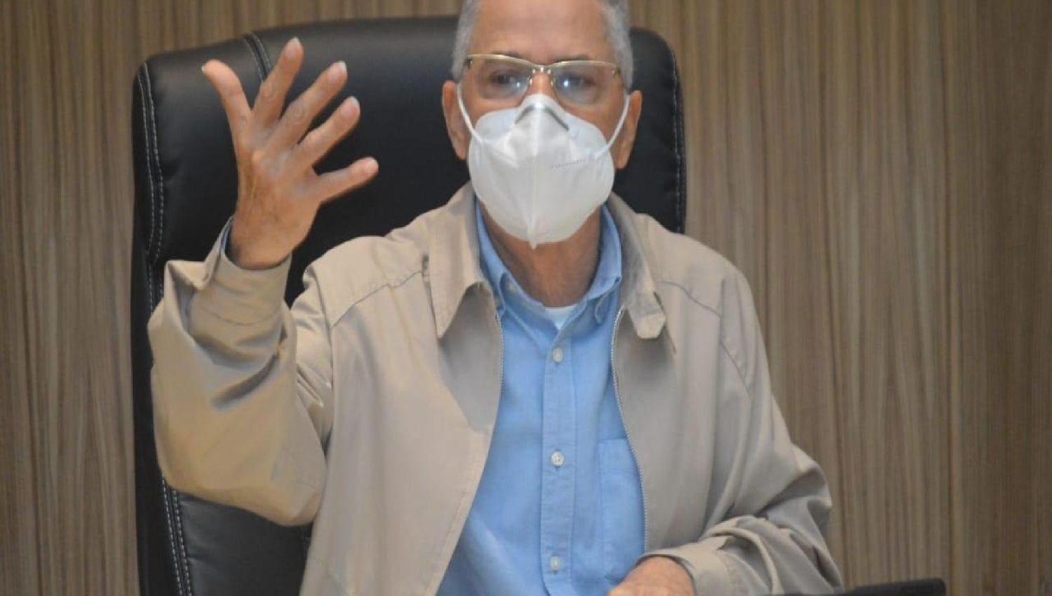 Alcalde Manuel Jiménez pide se aclare apresamiento de vocal de San Luis