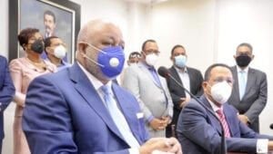 Educación rechaza propuesta ADP de terminación inmediata año escolar