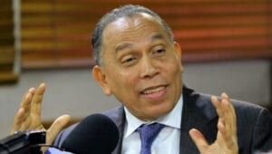 Radhamés Jiménez: “Los delincuentes no van a entregar su herramienta de trabajo”