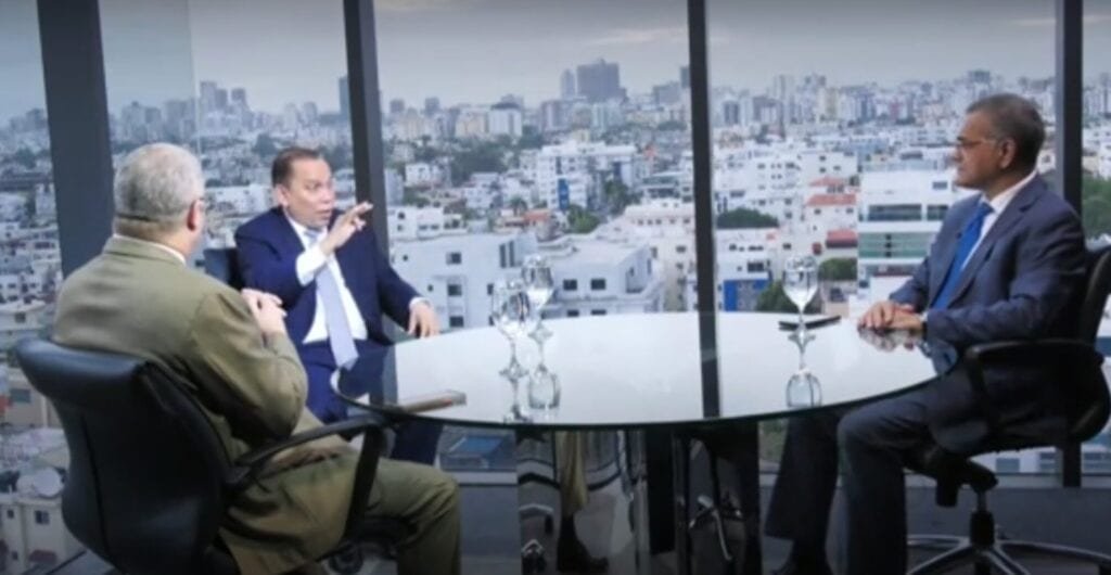 Radhames Jimenez A las 7 Radhamés Jiménez: Leonel es el creador del Ministerio Público independiente, no Luis