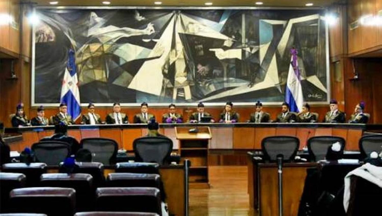 SCJ establece bancos deberán tener autorización para debitar de cuentas