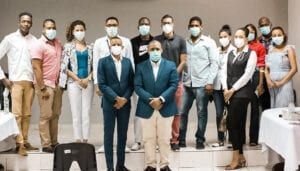 Realizan primer Taller de Comunicación y Política Digital en La Romana