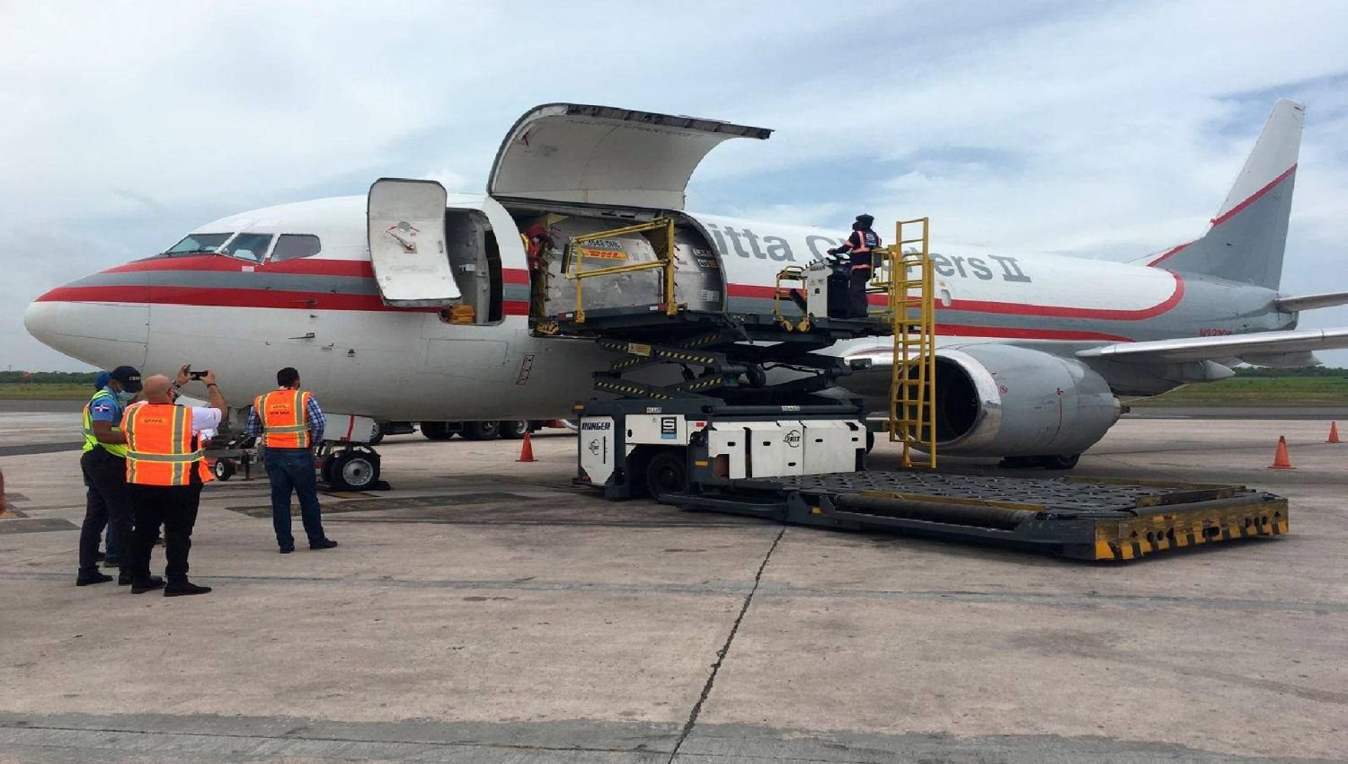 Llega al país otro lote de vacunas Pfizer contra el covid-19 2 Llega al país otro lote de vacunas Pfizer contra el covid-19