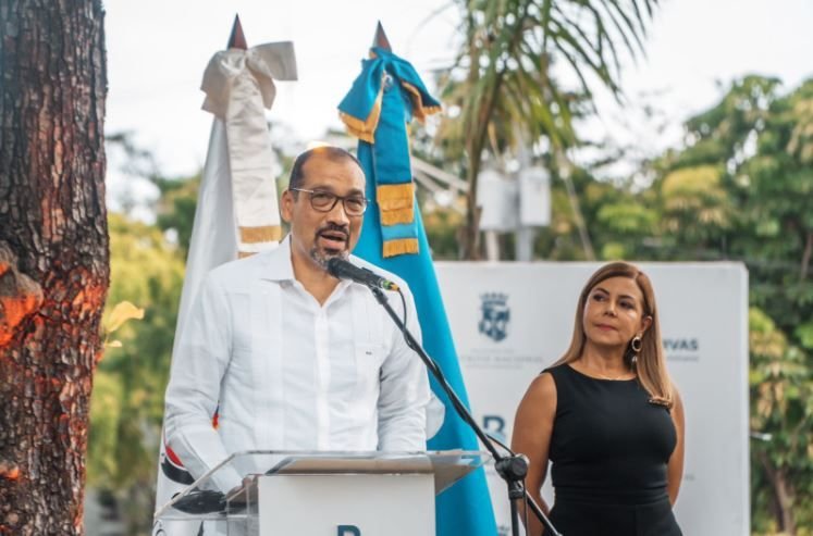 PARQUE 3 ADN y Banreservas entregan parque Villa Juana, Miraflores y Villa Consuelo