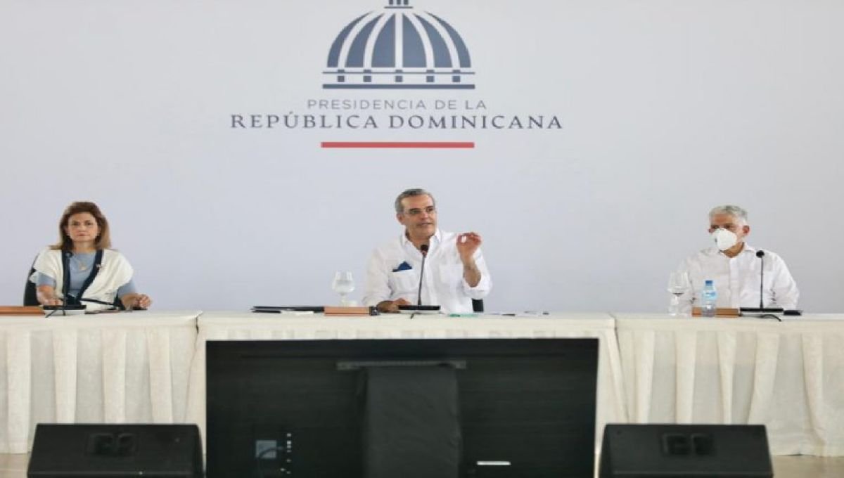 Abinader anuncia extensión UASD y otras obras por $5,700 millones 2 Abinader anuncia extensión UASD y otras obras por $5,700 millones