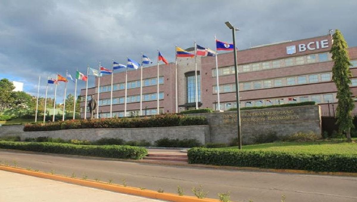 Banco Centroamericano emitirá moneda local en Dominicana