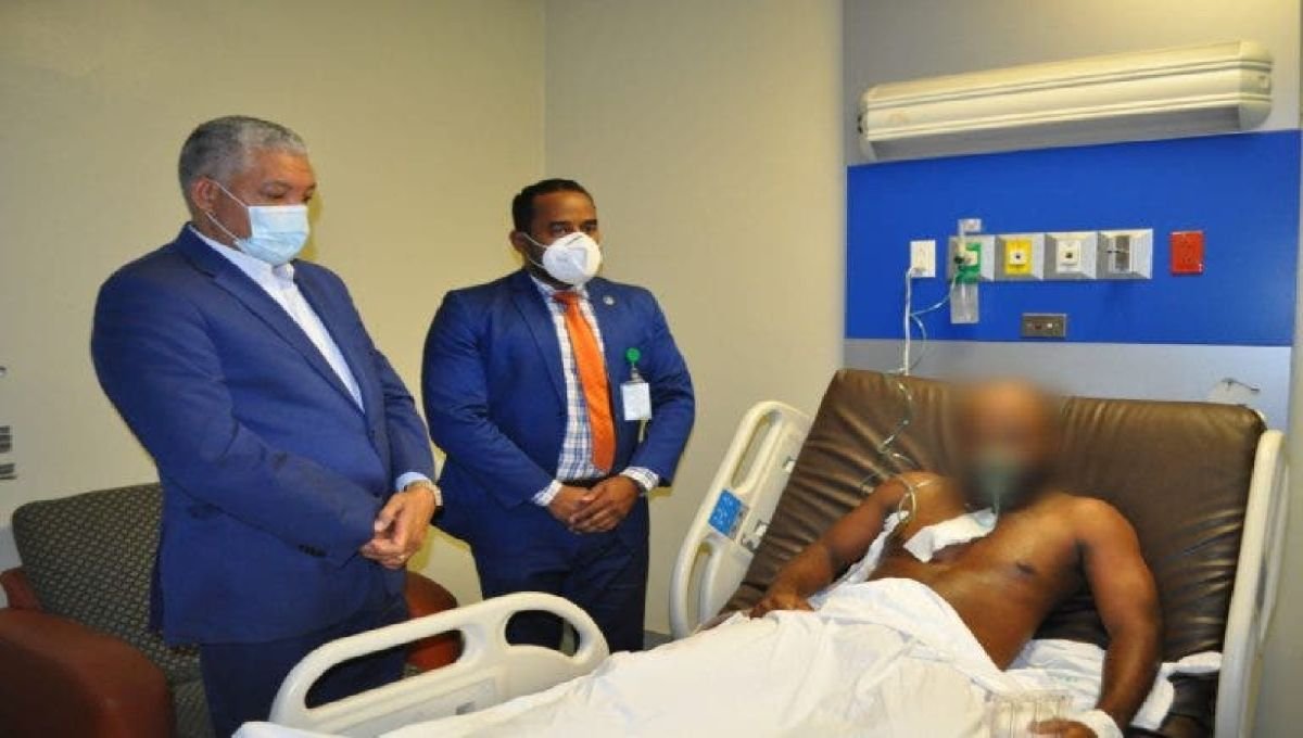 Pasajero apuñala chofer de la OMSA