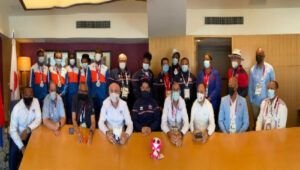 Delegación dominicana distingue al embajador en Tokio Robert Tanaka