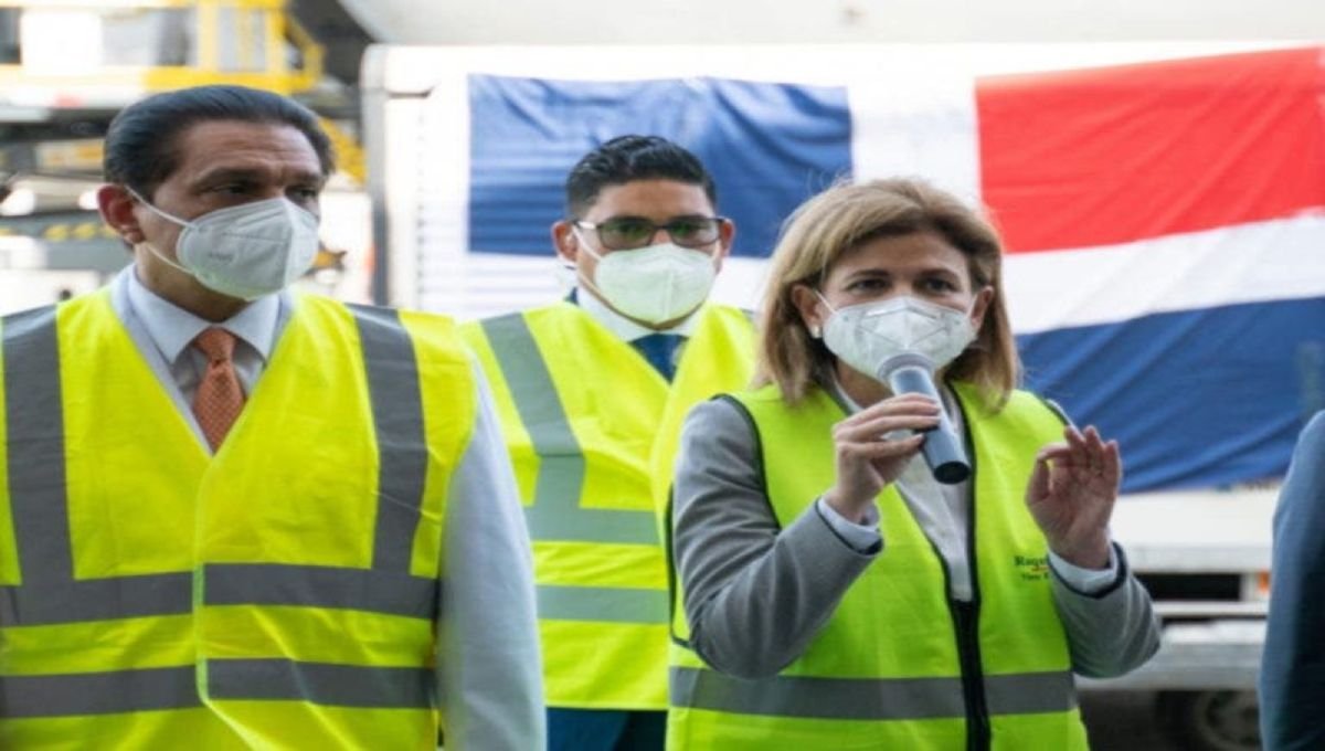 Vicepresidenta anuncia la llegada de 100,620 vacunas Pfizer a RD