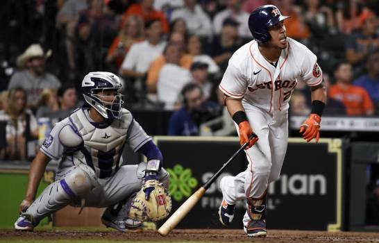 MICHAEL BATLEY Vladimir Guerrero no cede en el liderato de empujadas en Grandes Ligas