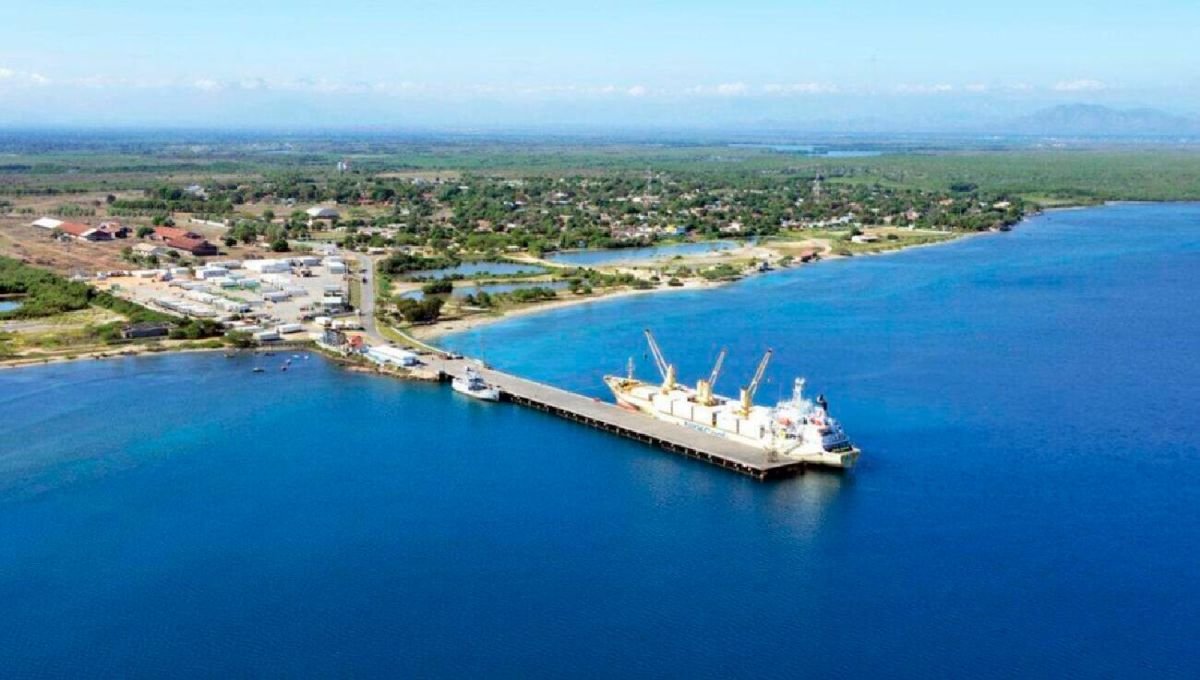 Esperan gobierno inicie ampliación del puerto de Manzanillo