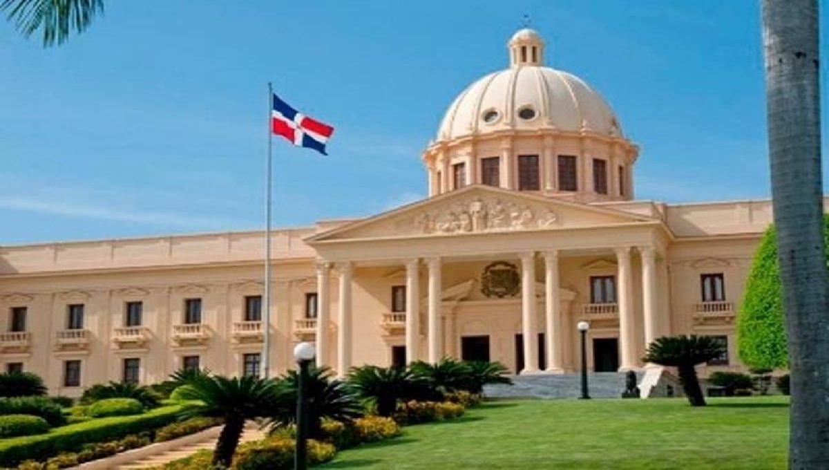 Presidente Luis Abinader solicita otros 45 días del estado de emergencia