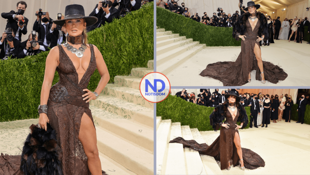 3 FOTOS A COLLAGE 4 ¡Como una vaquera! JLo deslumbra en la MET Gala 2021