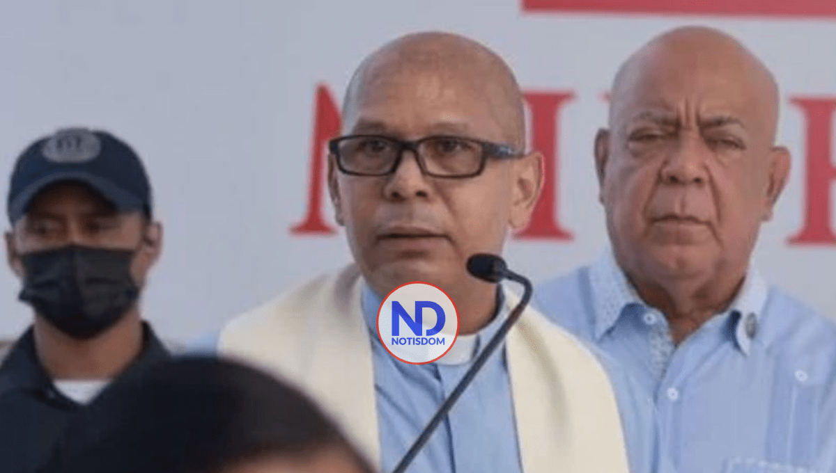 Párroco al presidente Abinader, sobre la delincuencia: «Busque solución a ese maldito problema»